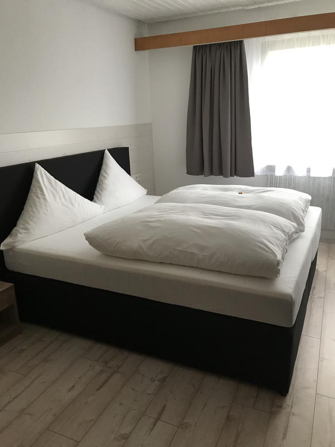 Hotel Restaurant Landhaus Koehle Neukirch  Екстериор снимка